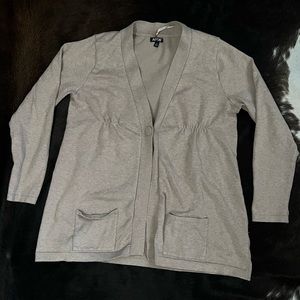 Apt9 - long sleeve oatmeal v-neck cardigan with single button closure. SZ XL